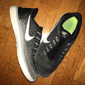 NIKE FREE RN DISTANCE!!!